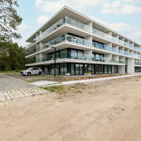 Sea&lake Luxurious With Parking By Renters Apartment *