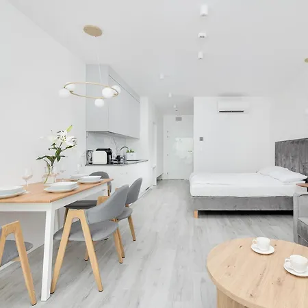Sea&lake Luxurious With Parking By Renters Apartment Mielno (Koszalin)