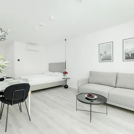 Sea&lake Luxurious With Parking By Renters *