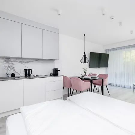 Sea&lake Luxurious With Parking By Renters Apartment Mielno (Koszalin)