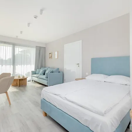 Apartment Sea&lake Luxurious With Parking By Renters
